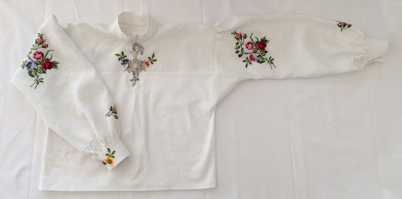 Mønster festdraktskjorte Amanda dame