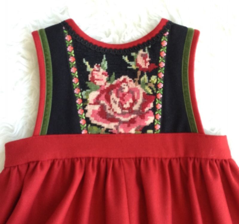 PDF symønster festdrakt Astrid