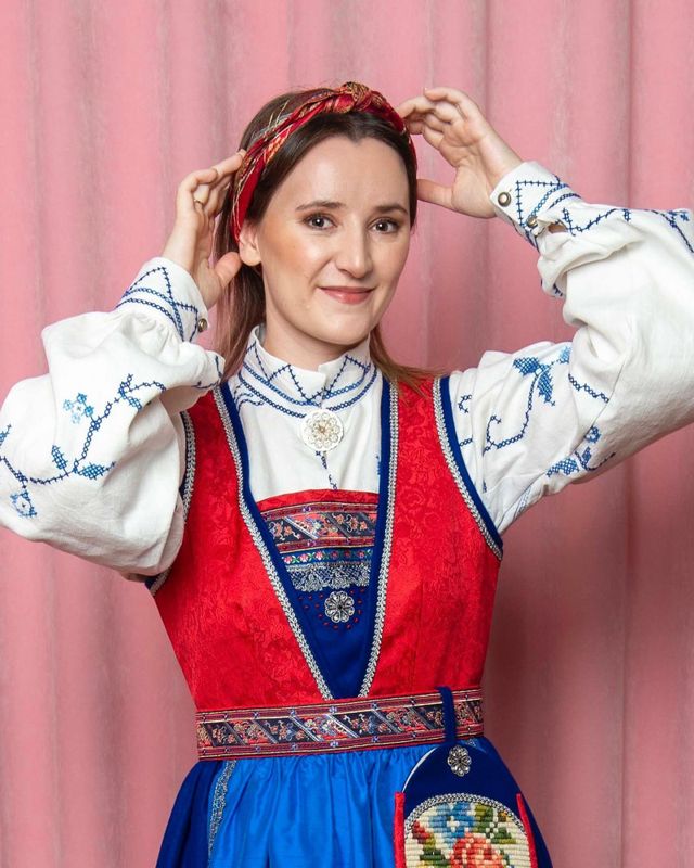 Festdrakter du syr selv