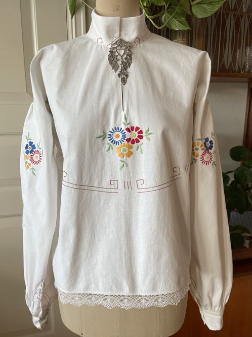 Hovedbilde SOLGT Festdraktskjorte Amanda ...