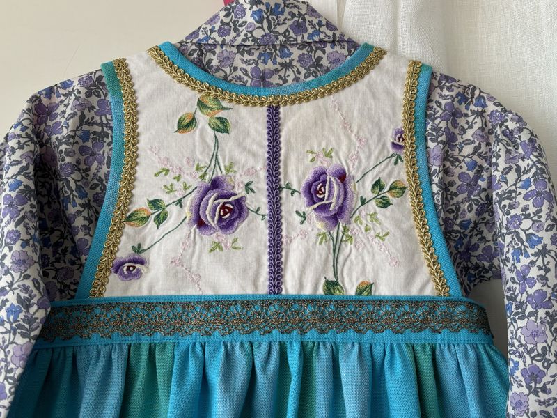 X SOLGT Festdrakt Astrid turkis/lilla med skjorte 