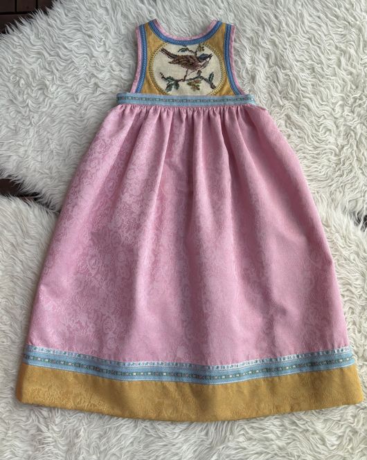 Hovedbilde SOLGT Festdrakt Astrid ...